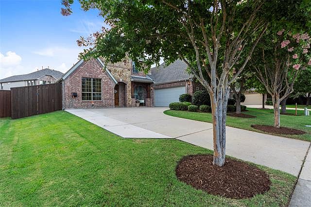 1st image of 1801 Palisade Dr
