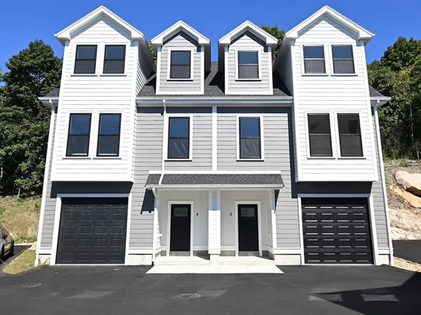 339 Quarry St #1, Quincy, MA 02169