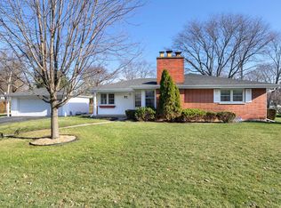 22W564 Juniper Ln, Glen Ellyn, IL