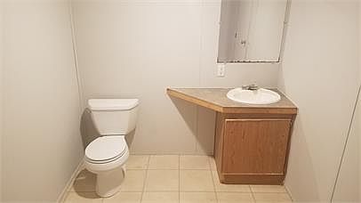 5th image of 1323 Louisiana Ave #4