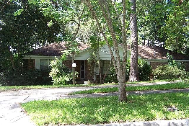 1st image of 830 NW 52nd Ter