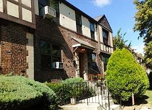 1st image of 2114 77th St