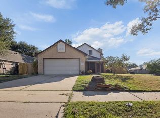 8015 Crestwick Dr, Houston, TX 77083