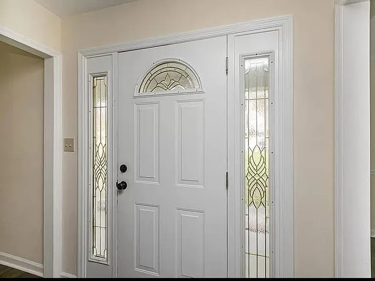 143 Caymen Ct — Photo 4
