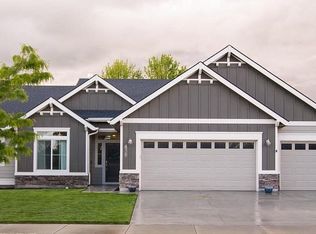 438 E Almos St, Meridian, ID 83646