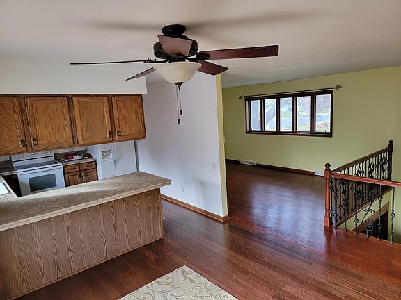 5th image of 1403 Wexford Dr