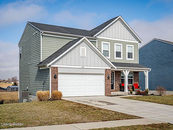 3rd image of 475 Williamsburg Dr