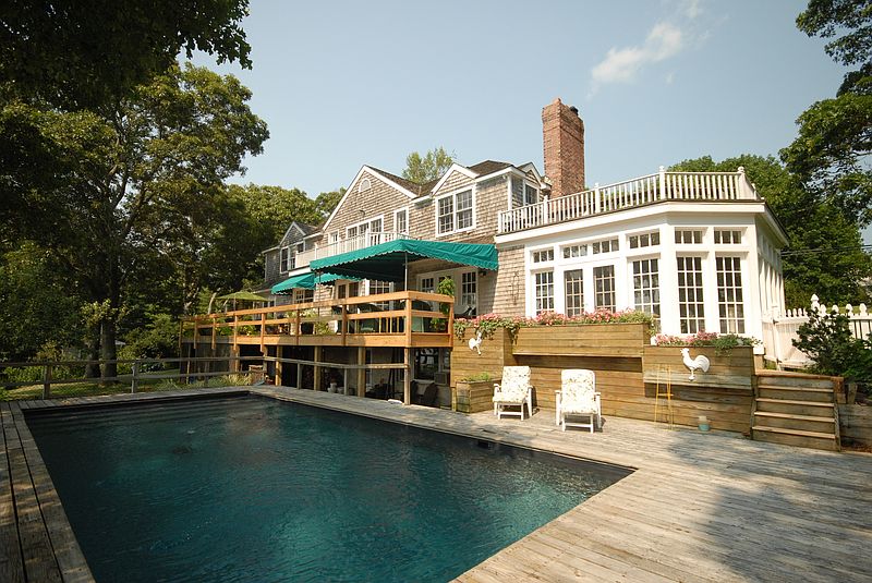 46 Midway Rd South, Shelter Island, NY 11964 | Out East