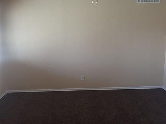 3rd image of 8704 Iglesia Cir