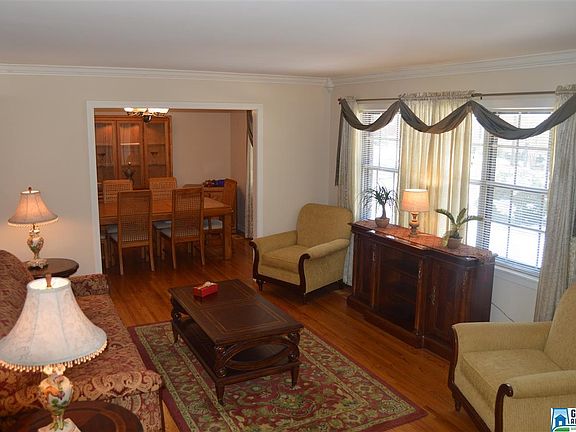 5th image of 1073 Forest Brook Dr