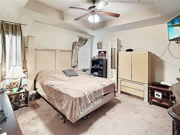 5th image of 34141 Myrtle Ct