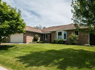 1905 Flanigan Ct, Iowa City, IA 52246