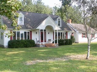 9355 Milton Ames Dr, Exmore, VA 23350