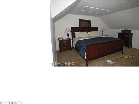 4th image of 17622 Milburn Ave