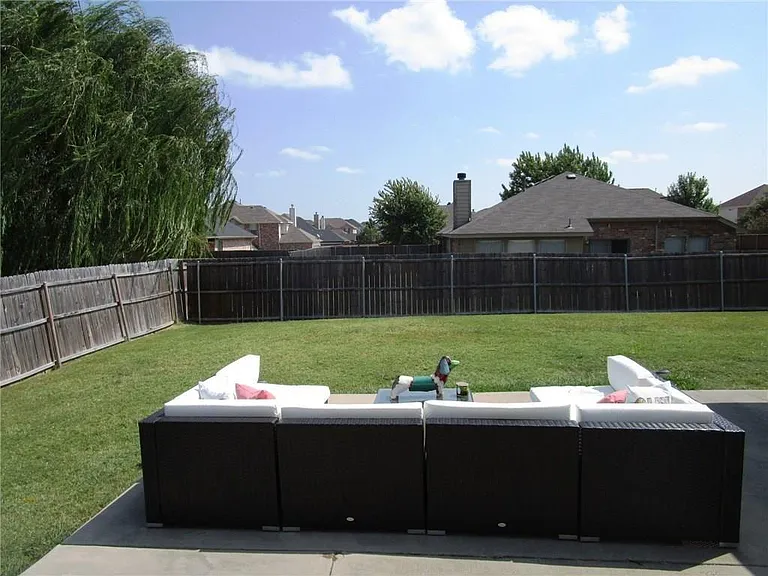 7312 High Point Dr — Photo 30