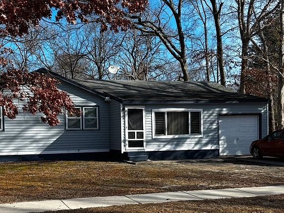 2nd image of 716 Phillip Desantis Dr