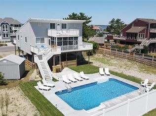 3520 Sandpiper Rd, Virginia Beach, VA 23456