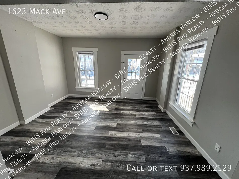 1623 Mack Ave