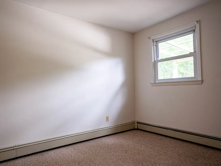 112 Highland Ave #2 — Photo 5