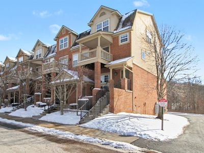 3054 Barclay Way, Ann Arbor, MI, 48105