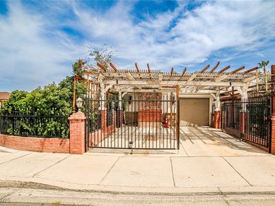3944 Calle Mirador, Las Vegas, NV, 89103