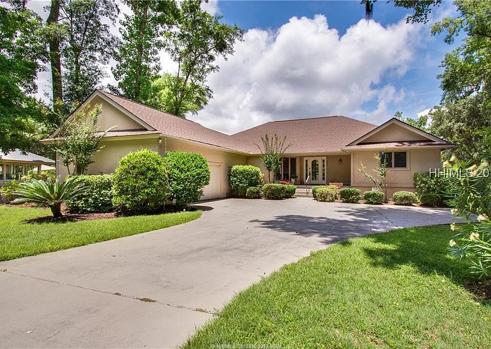 1st image of 261 Moss Creek Dr