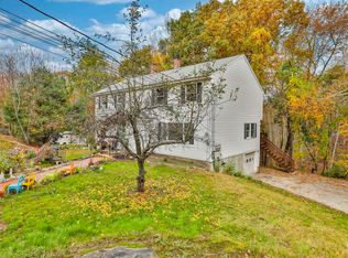 8 Al St #R, Derry, NH 03038