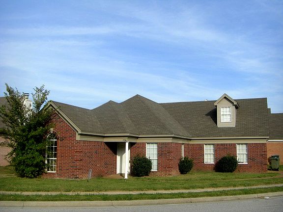 2nd image of 7720 Wolf Hollow Dr