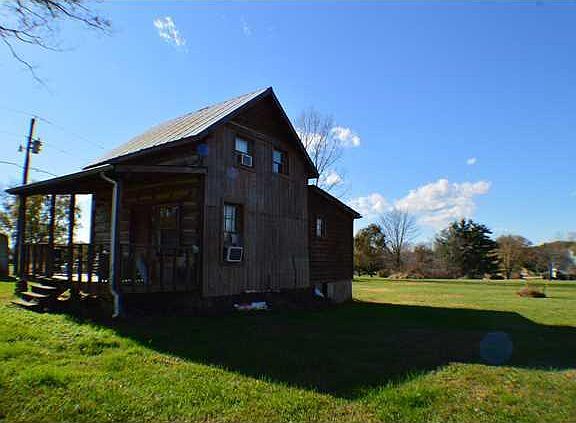 3rd image of 8348 Elbermaet Ln