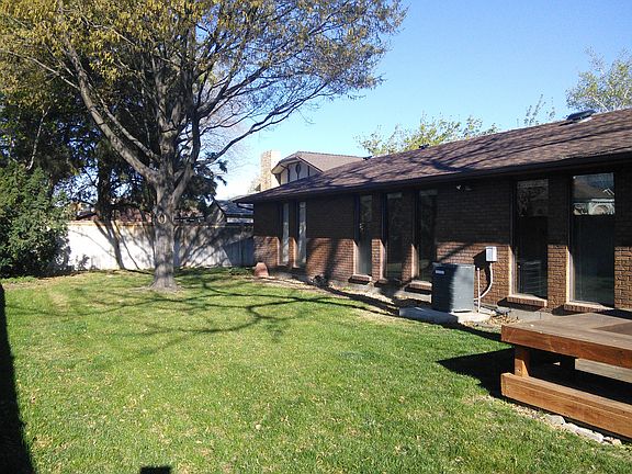 5th image of 8881 W Brookview Dr