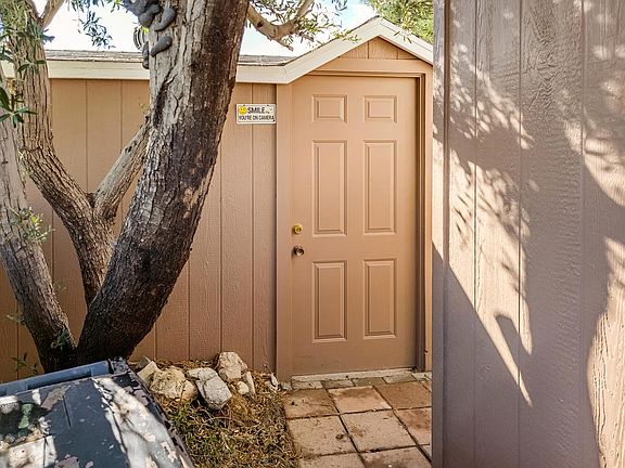 5th image of 70200 Dillon Rd #213