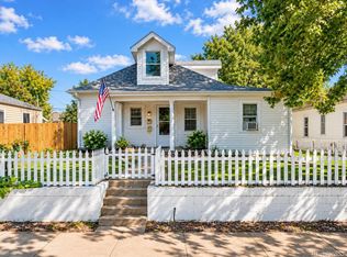 4022 S Acoma St, Englewood, CO 80110