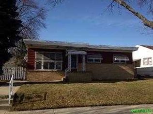 9411 W Elmore Ave, Milwaukee, WI 53222