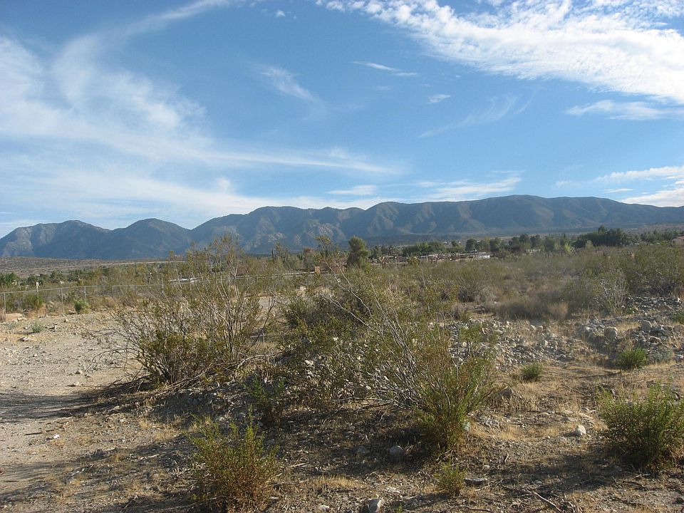 2nd image of Fort Tejon Rd