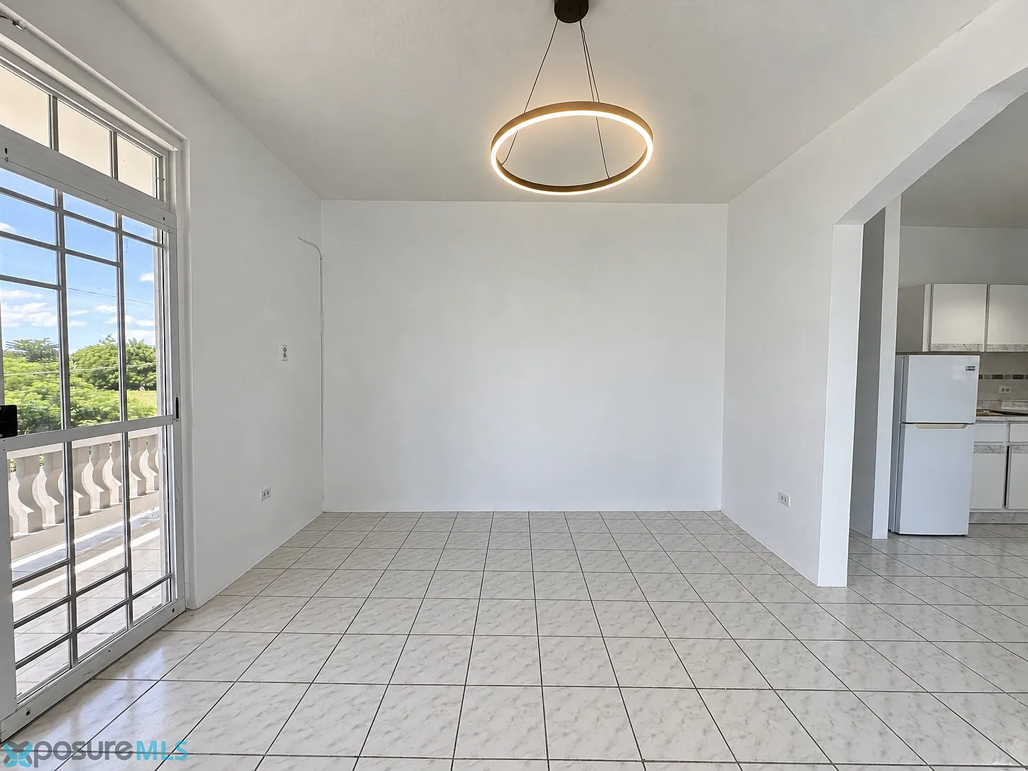 3 bed, 2.0 bath, 1000 sqft, $1,600 — Photo 4