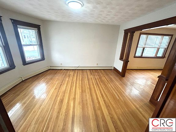 5th image of 30 Medford St #A