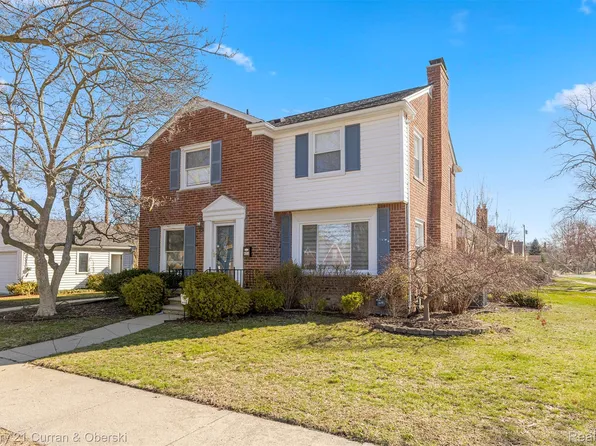 431 S Silvery Ln, Dearborn, MI 48124
