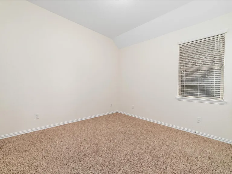 17314 Aldenwilds Ln — Photo 9
