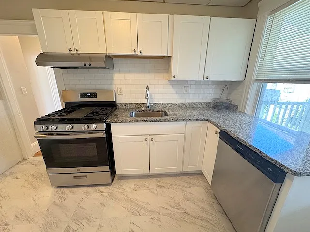 114L Fremont Ave #114-L — Photo 3