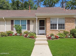 46 Club Pl, Absecon, NJ 08205