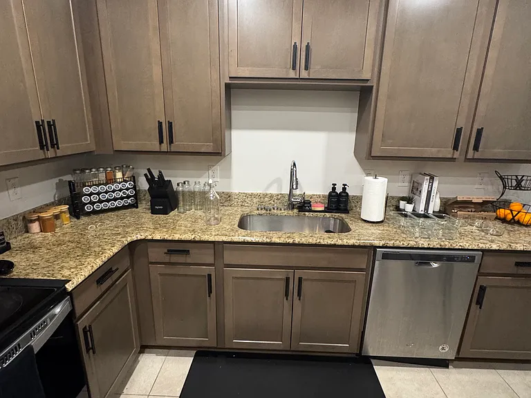 844 SW Corbin Cir — Photo 9