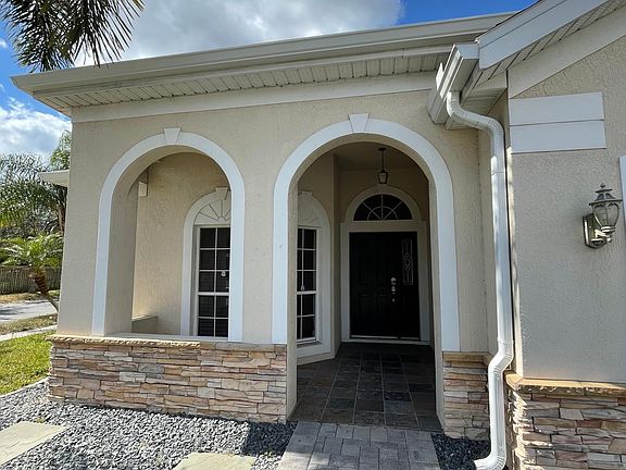 3rd image of 12359 Accipiter Dr