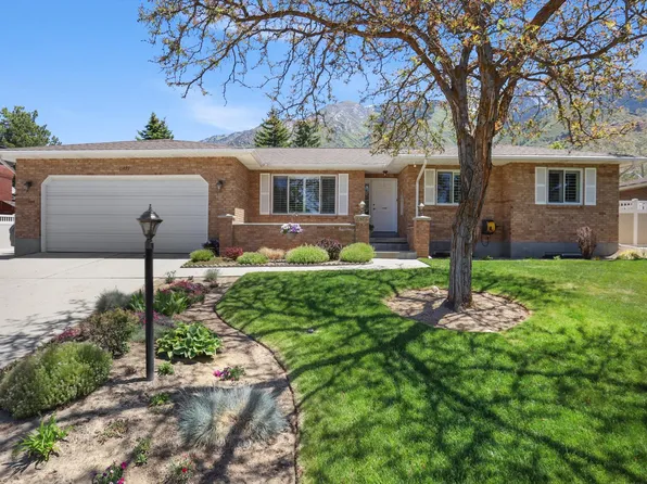 11499 S High Mountain Dr, Sandy, UT 84092