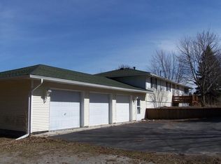 14489 Leer Rd, Posen, MI 49776