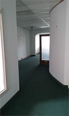 5th image of 2710 Detroit Ave Fl 2