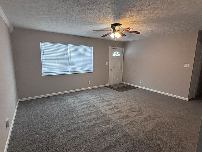 4003 Carlton Ave — Photo 5