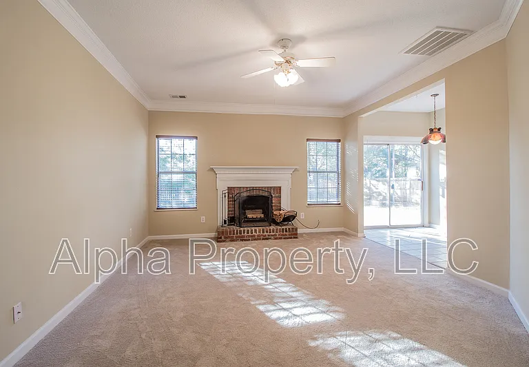 18 Crossvine Way — Photo 6
