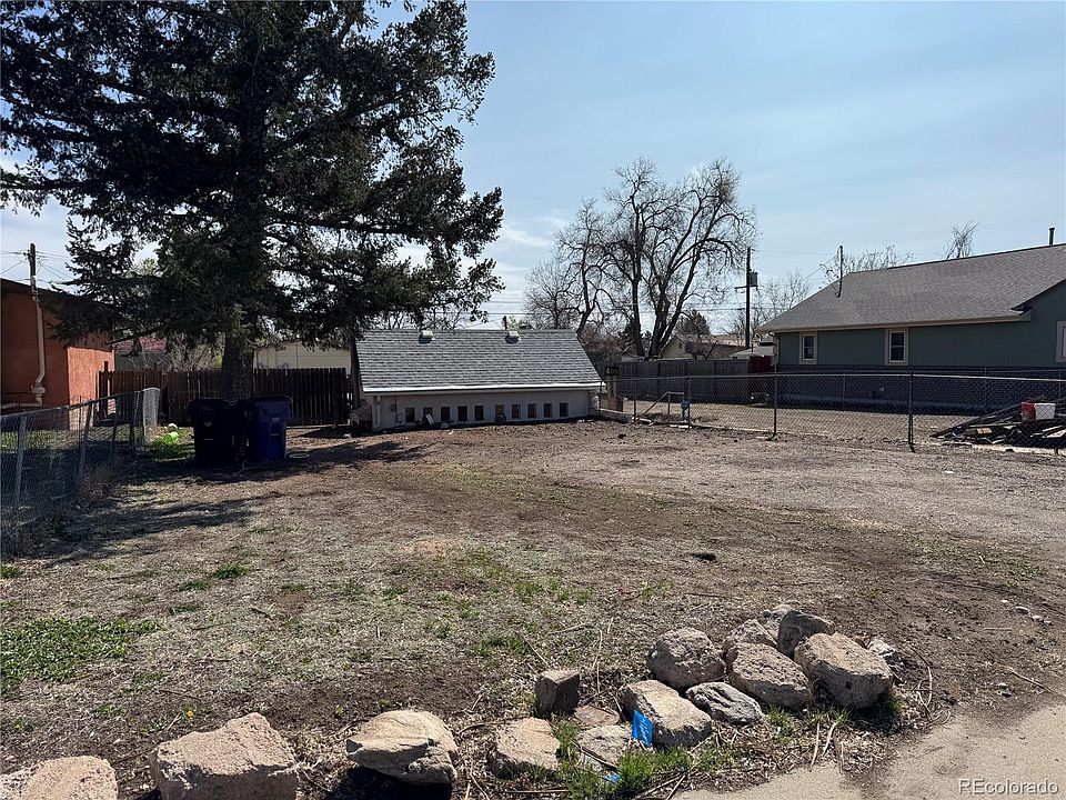 2nd image of 406 S Quitman Street