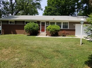 1345 W Iles Ave, Springfield, IL 62704