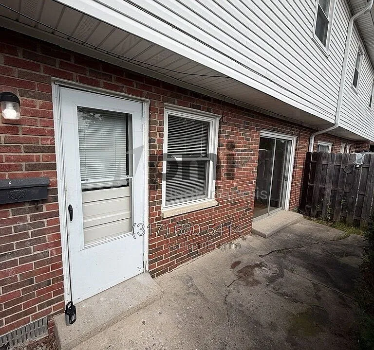 1617 Winfield Park Dr